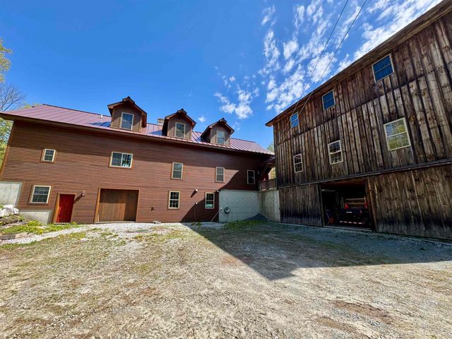 817 Topsham Road, Newbury, VT 05051