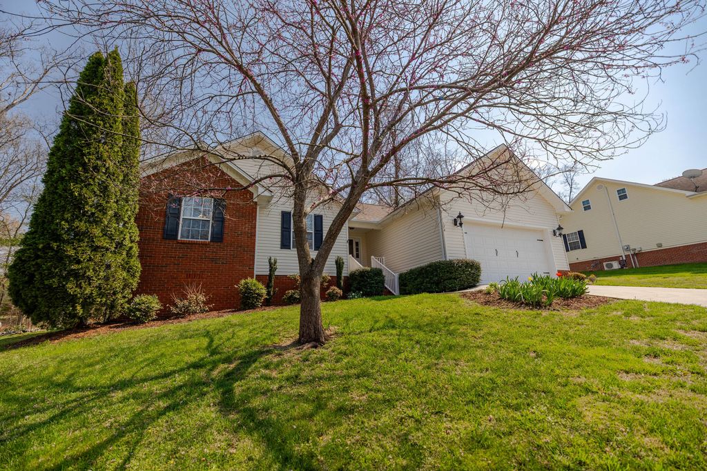 174 Old Pond Road SE, Cleveland, TN 37323