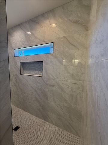 89 Huntington Drive, Lavonia, GA 30521