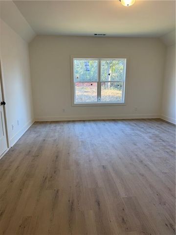 89 Huntington Drive, Lavonia, GA 30521