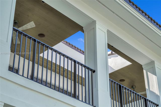 4191 Battersea Rd, Miami, FL 33133