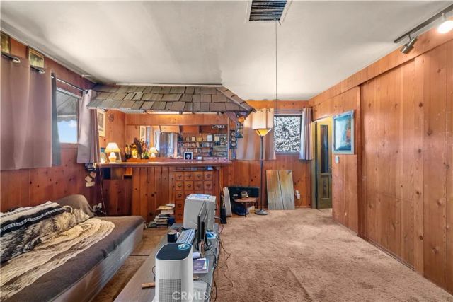 17231 Lanark, Van Nuys, CA 91406
