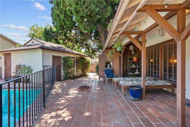 17231 Lanark, Van Nuys, CA 91406