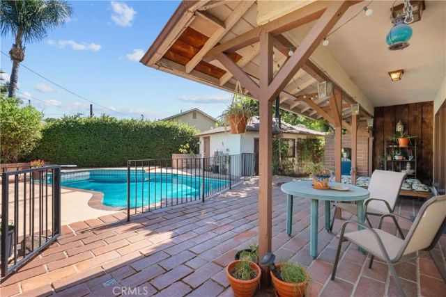 17231 Lanark, Van Nuys, CA 91406