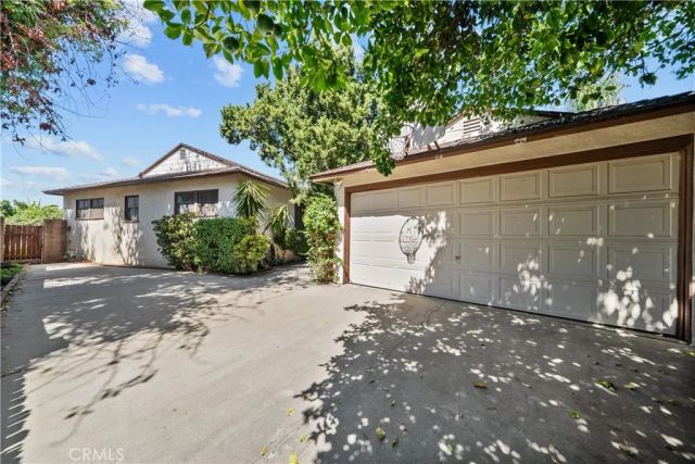 17231 Lanark, Van Nuys, CA 91406