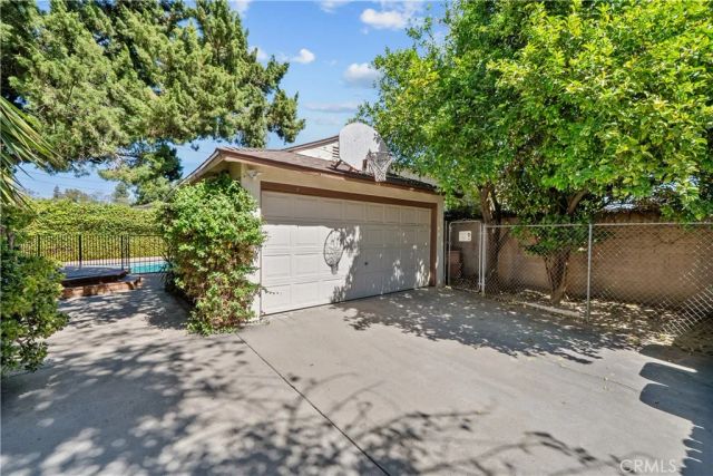 17231 Lanark, Van Nuys, CA 91406