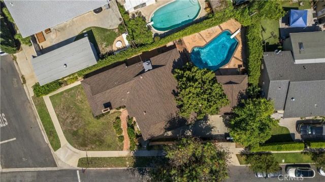 17231 Lanark, Van Nuys, CA 91406
