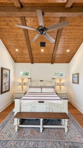 17909 Pecan Shadows Dr, Baton Rouge, LA 70810