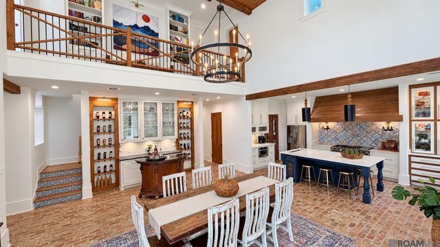 17909 Pecan Shadows Dr, Baton Rouge, LA 70810
