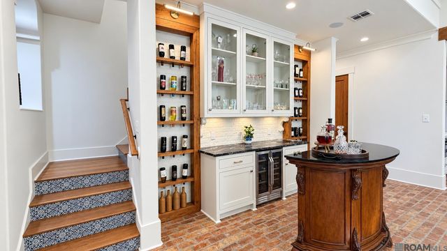 17909 Pecan Shadows Dr, Baton Rouge, LA 70810