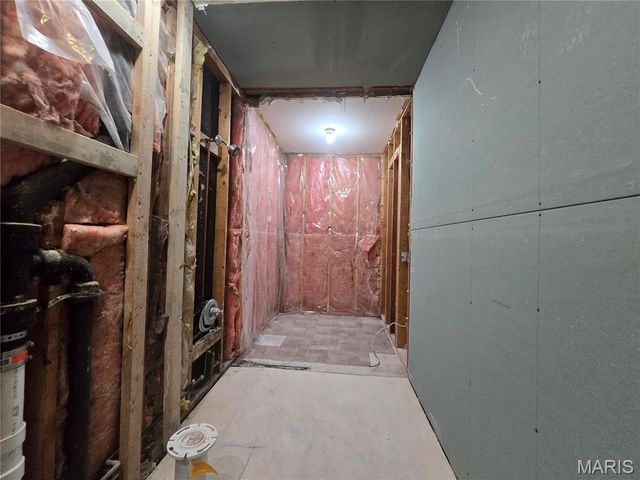 3655 Seville Drive, Florissant, MO 63033