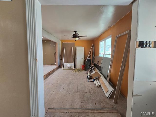 3655 Seville Drive, Florissant, MO 63033