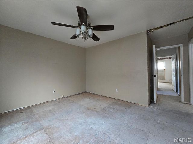 3655 Seville Drive, Florissant, MO 63033