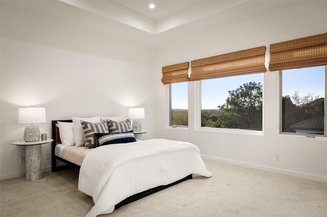 211 BELLA CIMA DR, Austin, TX 78734