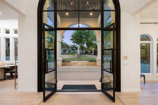 211 BELLA CIMA DR, Austin, TX 78734