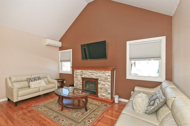 120 Brenner Avenue, Bethpage, NY 11714