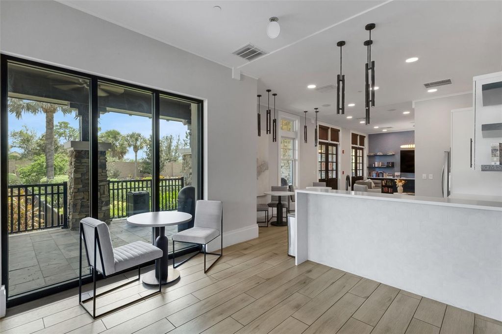 Image 29 of property listing at 6308 MILESTONE LOOP, Palmetto, FL 34221