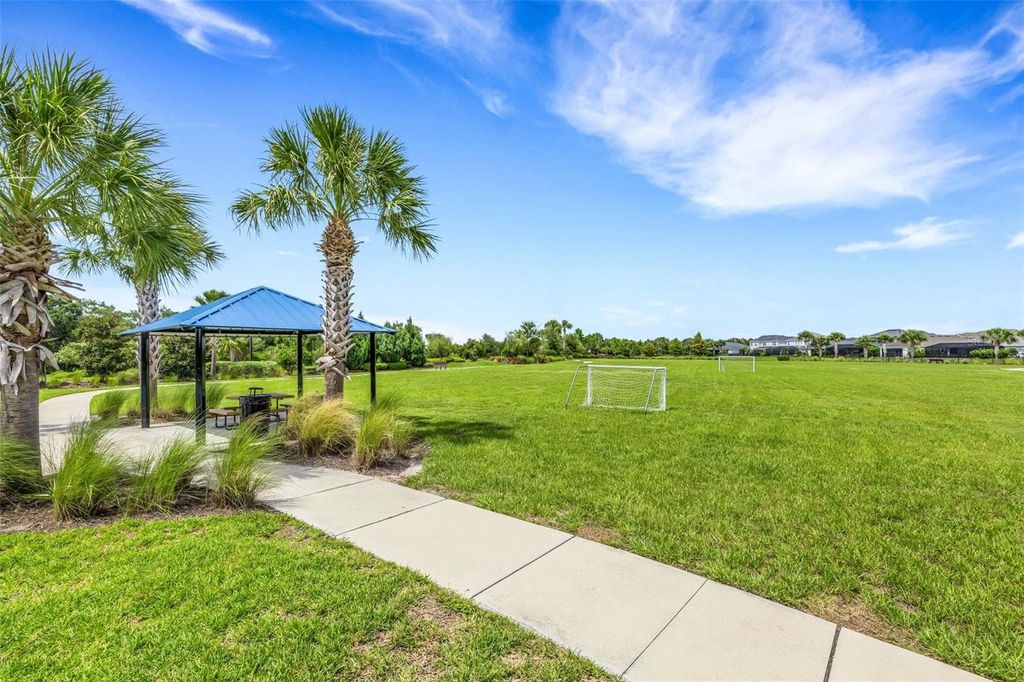 Image 31 of property listing at 6308 MILESTONE LOOP, Palmetto, FL 34221