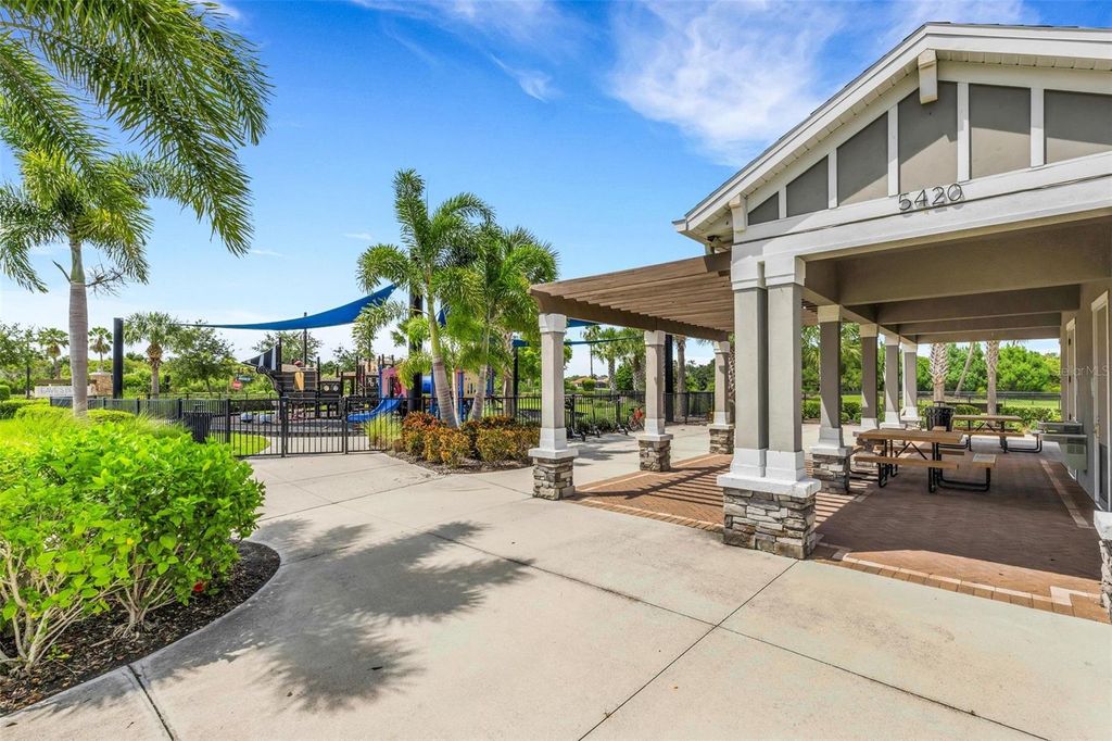 Image 35 of property listing at 6308 MILESTONE LOOP, Palmetto, FL 34221