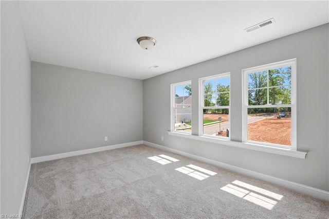 1926 Wild Rosewood Way, Winston-salem, NC 27103