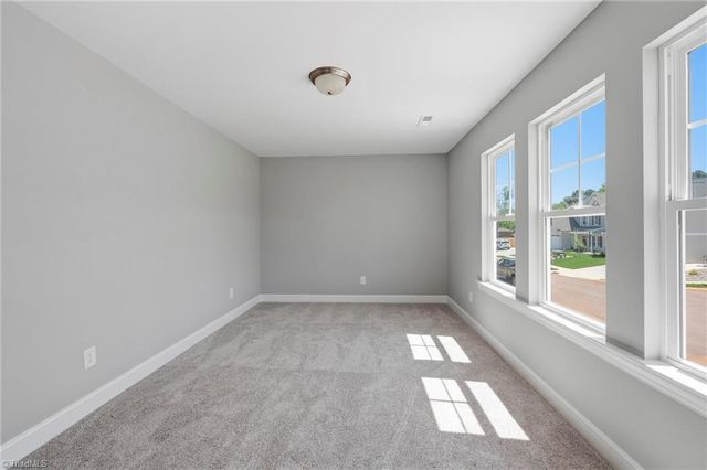 1926 Wild Rosewood Way, Winston-salem, NC 27103