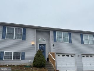 114 GALAXY CT, Martinsburg, WV 25404
