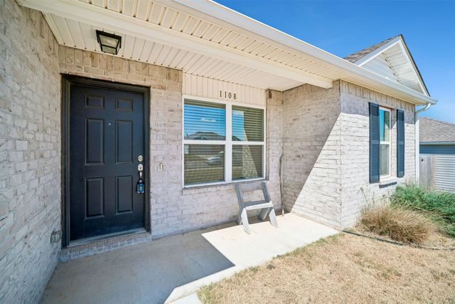 1108 W Abilene Road, Claremore, OK 74019