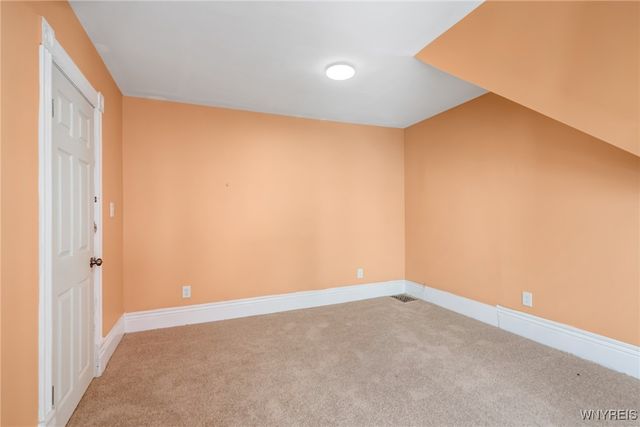 285 East North Street, Buffalo, NY 14204