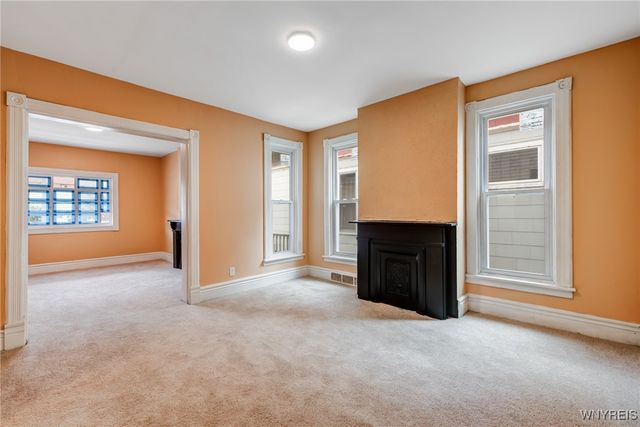 285 East North Street, Buffalo, NY 14204