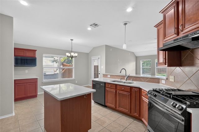 9700 Tipperary Drive, Mckinney, TX 75072