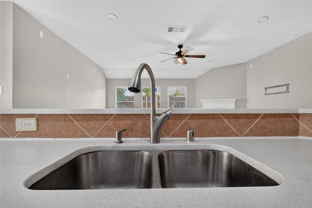 9700 Tipperary Drive, Mckinney, TX 75072