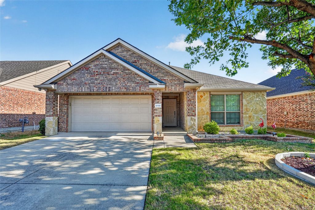 9700 Tipperary Drive, Mckinney, TX 75072