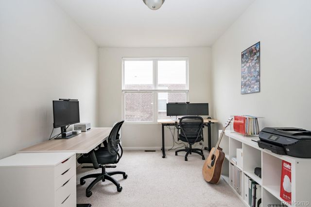 212 Trimble Street, Orion Charter Township, MI 48360