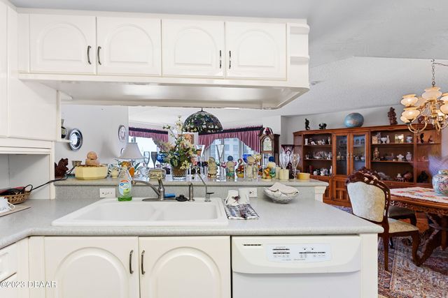 2967 S Atlantic Ave Apt 707, Daytona Beach, FL 32118