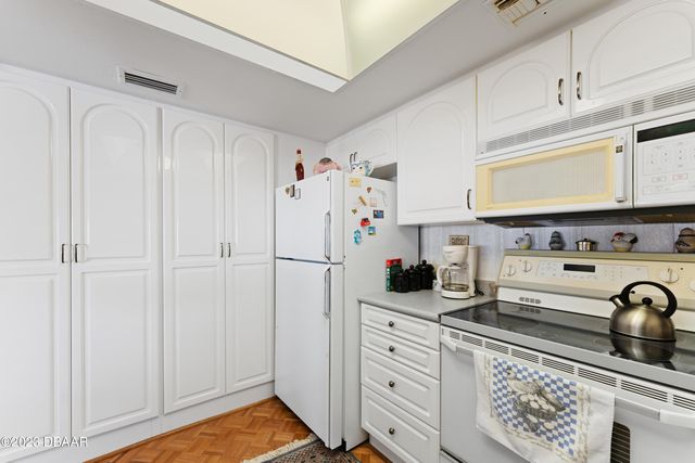 2967 S Atlantic Ave Apt 707, Daytona Beach, FL 32118