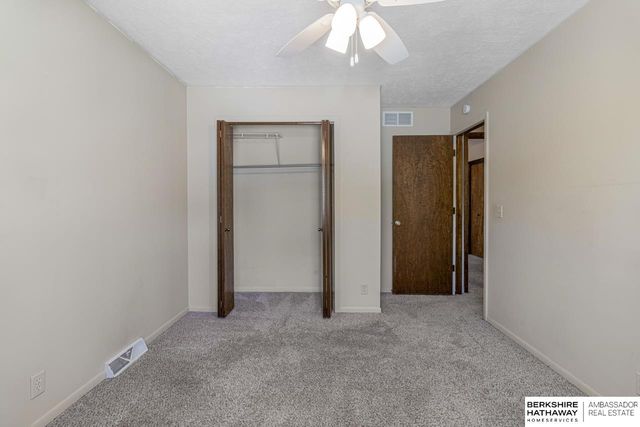 16511 Arbor Street, Omaha, NE 68130