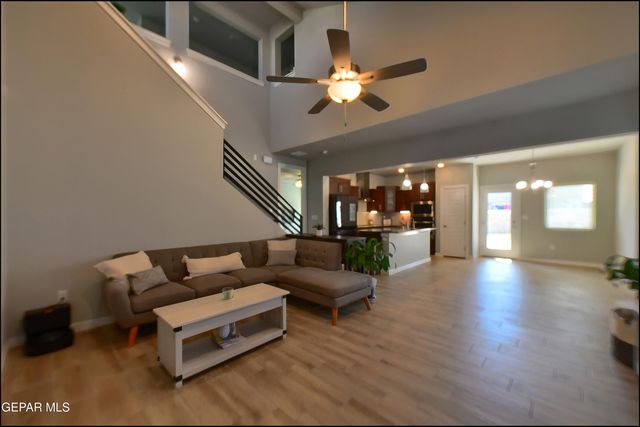 12636 ZOLLINGER Avenue, El Paso, TX 79928