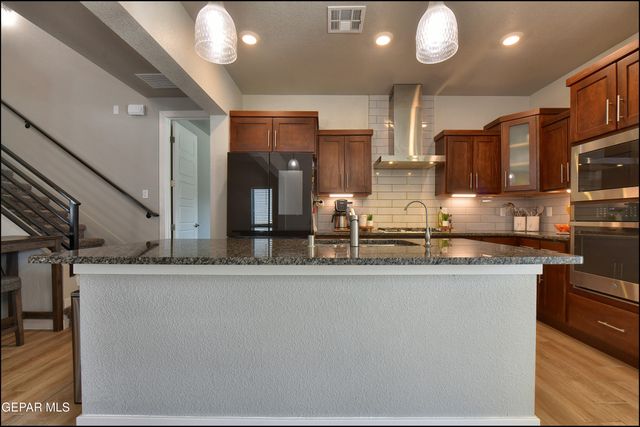 12636 ZOLLINGER Avenue, El Paso, TX 79928
