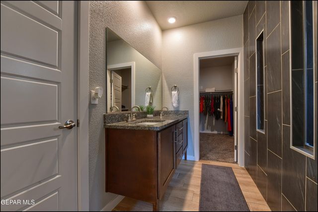 12636 ZOLLINGER Avenue, El Paso, TX 79928