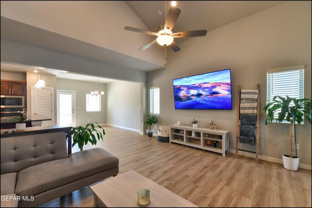 12636 ZOLLINGER Avenue, El Paso, TX 79928