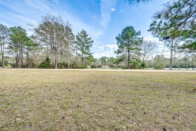 53 Smith Loop N, Cleveland, TX 77327