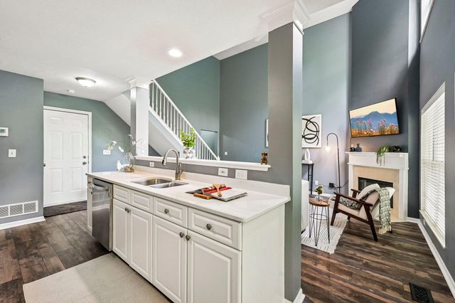 356 Sycamore Woods Lane, Gahanna, OH 43230