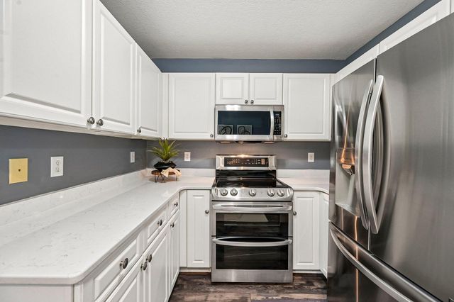 356 Sycamore Woods Lane, Gahanna, OH 43230