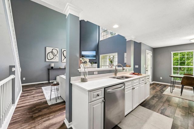 356 Sycamore Woods Lane, Gahanna, OH 43230