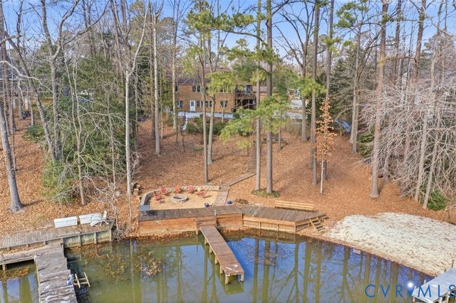 9259 Eagle Cove Cir, South Chesterfield, VA 23803