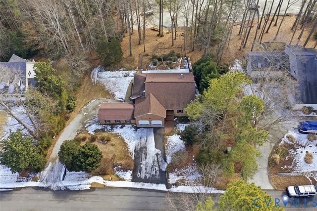 9259 Eagle Cove Cir, South Chesterfield, VA 23803