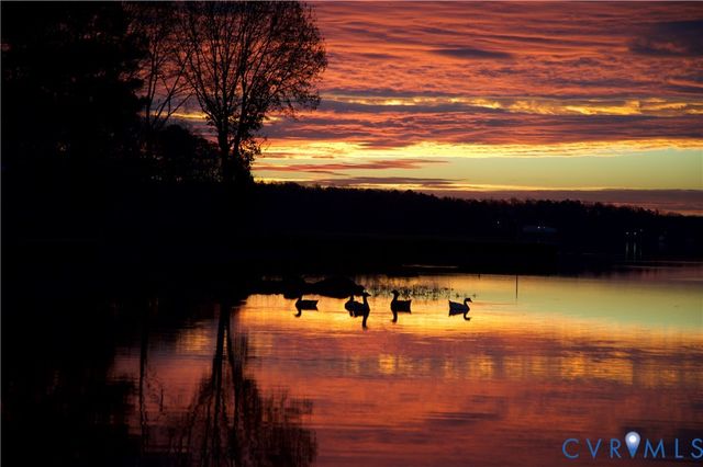 9259 Eagle Cove Cir, South Chesterfield, VA 23803