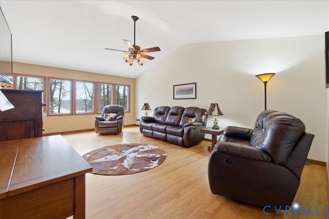 9259 Eagle Cove Cir, South Chesterfield, VA 23803