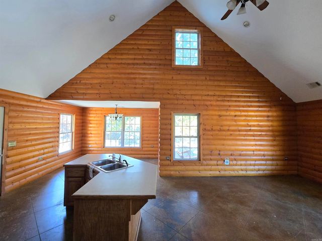 371 Mountain Trail Road, Shirley, AR 72153