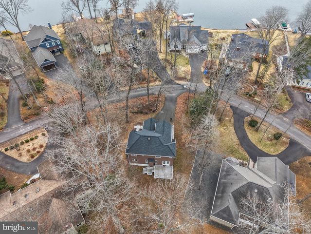 105 MOUNT VERNON CT, Locust Grove, VA 22508